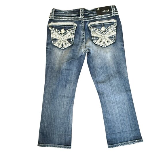 Grace In LA Cropped Capri Jeans + Rhinestone Bling Pockets (5/26–27) NEW - Picture 1 of 6